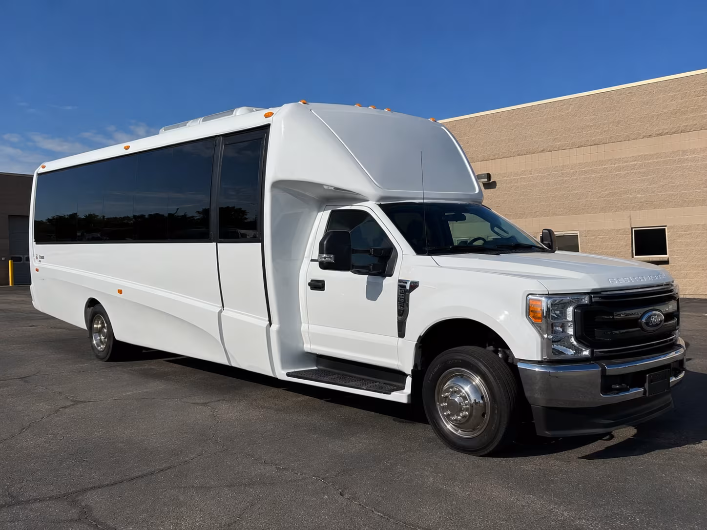 charter buses for history and museum field trips in charleston