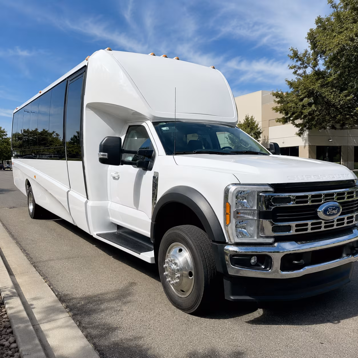 corporate event and convention shuttle buses in charleston