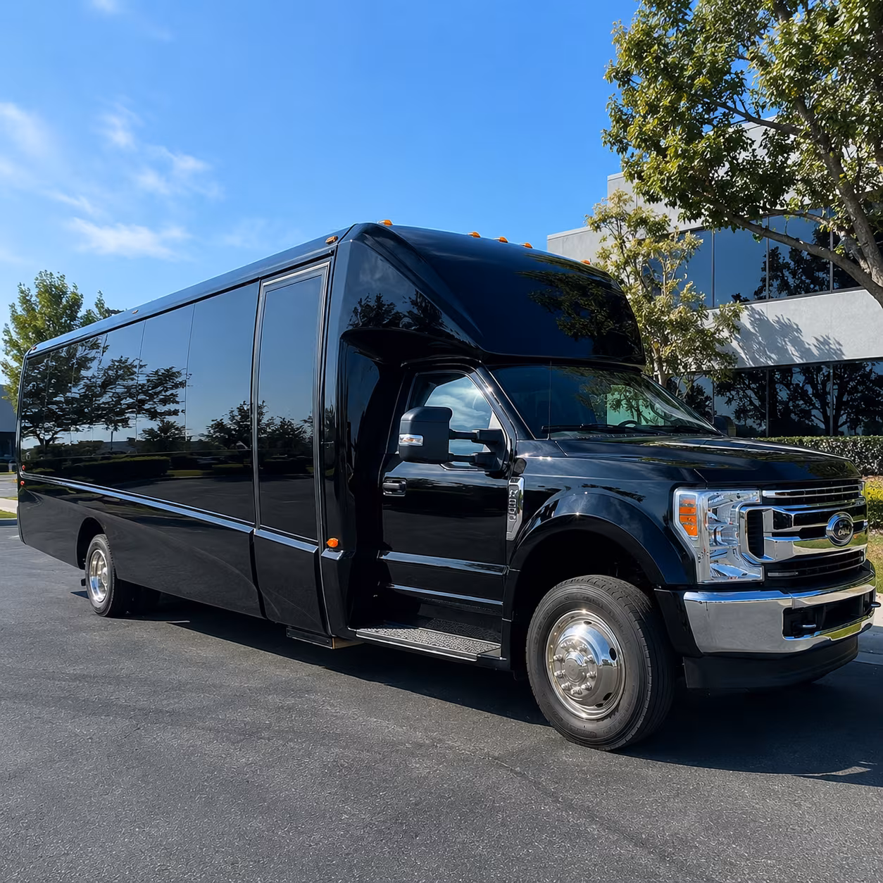 prom bus rentals serving the east cooper and mount pleasant area