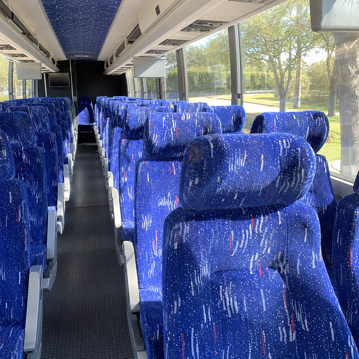 weekly worship shuttle buses for charleston congregations